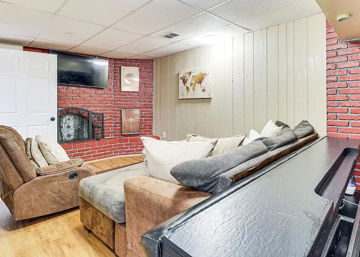 3 Mi To South Park: Quiet Area Getaway Holiday home Pittsburgh