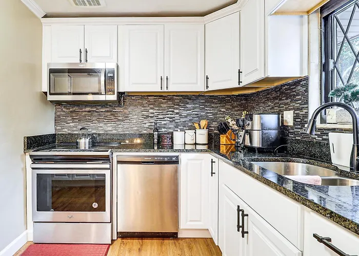 3 Mi To South Park: Quiet Area Getaway *
